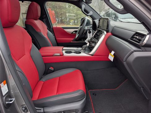 New 2026 Lexus LX 700h F Sport image 8