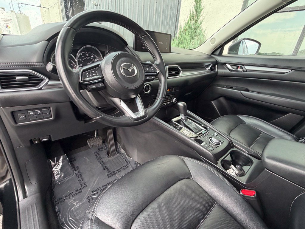 Used 2025 MAZDA CX-5 AWD 2.5 S w/ Preferred Package image 11