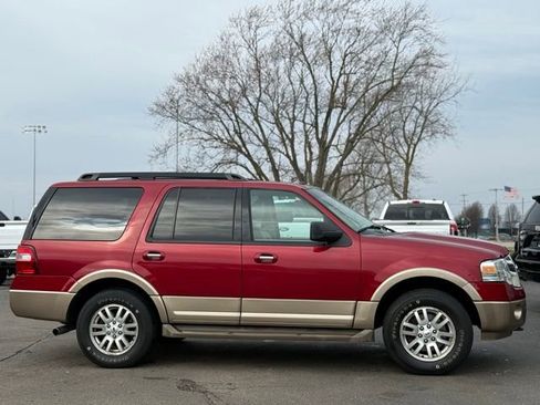 Used 2014 Ford Expedition XLT w/ Equipment Group 202A image 36