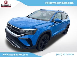 Used 2023 Volkswagen Taos SE w/ Panoramic Sunroof Package AWD/4WD 360° Tour