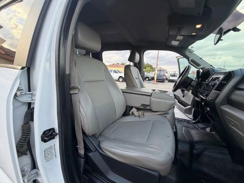 Used 2017 Ford F550 4x4 Crew Cab Super Duty image 21