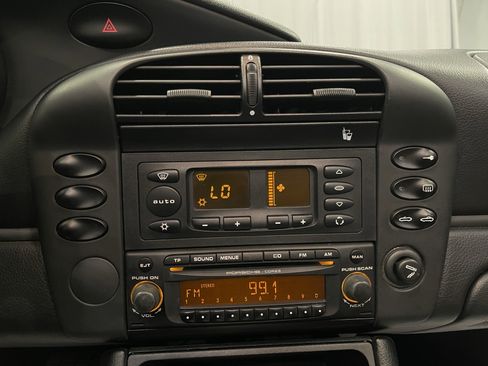 Used 2003 Porsche Boxster RWD image 20