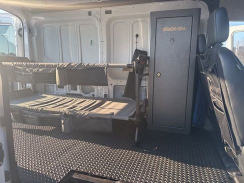 Used 2023 Ford Transit 250 Medium Roof AWD image 13