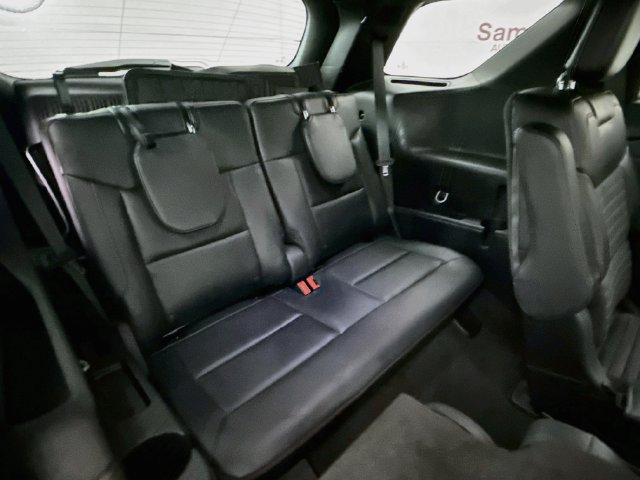 Used 2025 Ford Explorer ST-Line AWD/4WD image 29