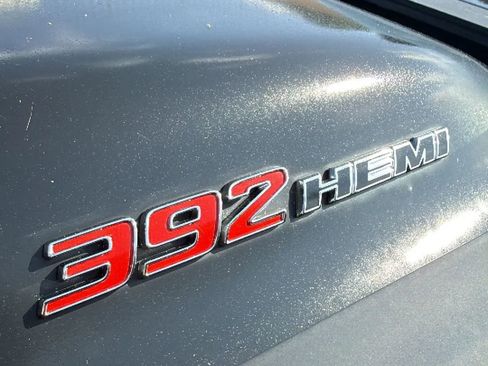 Used 2016 Dodge Challenger R/T Scat Pack RWD image 9