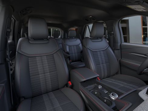 New 2026 Ford Explorer ST-Line w/ ST-Line Street Pack RWD image 10