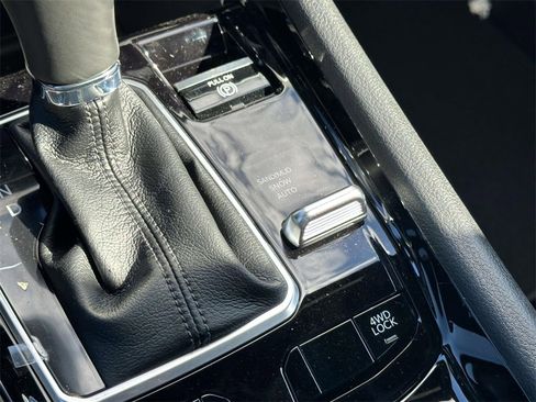 New 2026 Jeep Compass Limited image 16