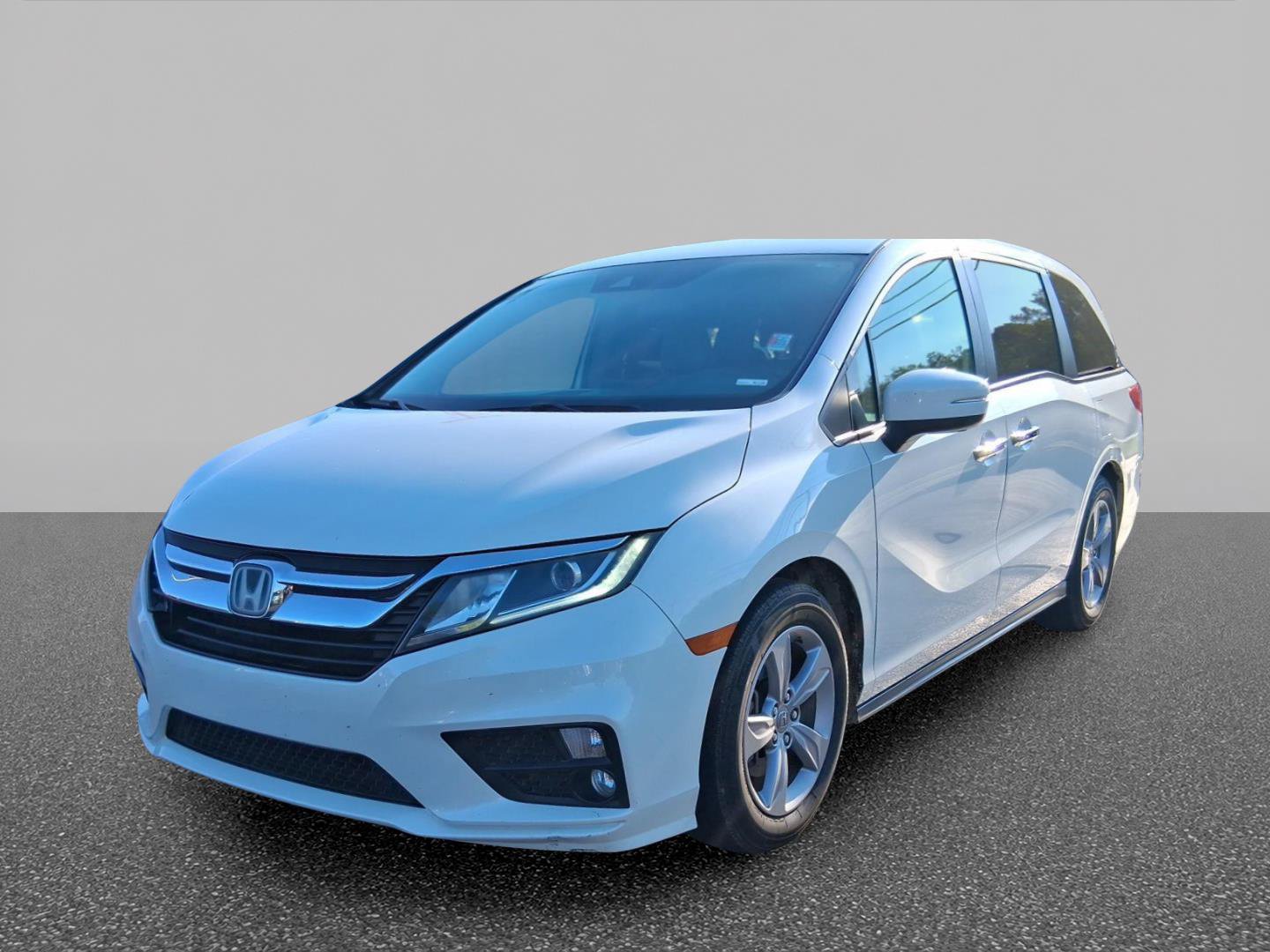 Used 2019 Honda Odyssey EX image 2