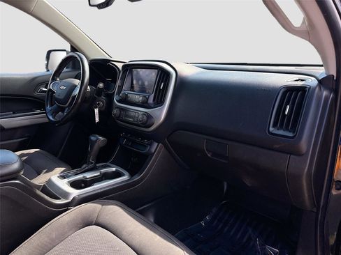 Used 2021 Chevrolet Colorado LT w/ Fleet Safety Package RWD image 26