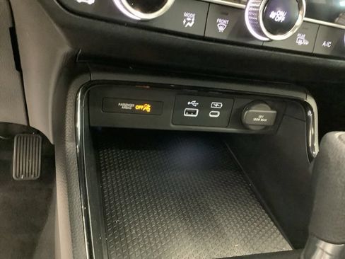 Used 2024 Honda CR-V EX image 12