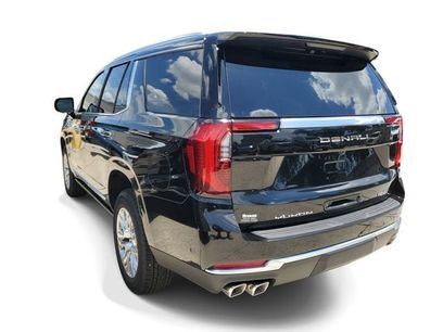 New 2026 GMC Yukon Denali w/ Sun & Power Step Package