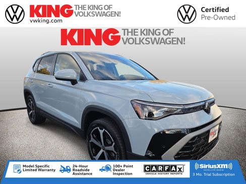 Certified 2025 Volkswagen Taos SEL image 1