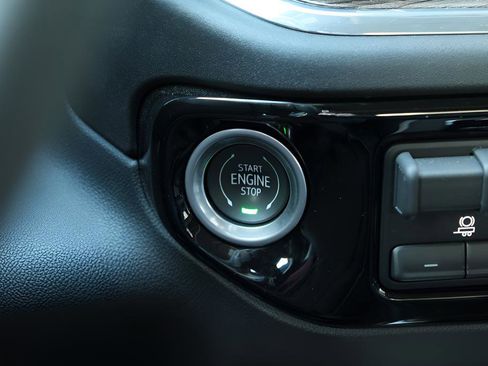 Used 2024 Chevrolet Silverado 1500 RST w/ All Star Edition Plus image 13