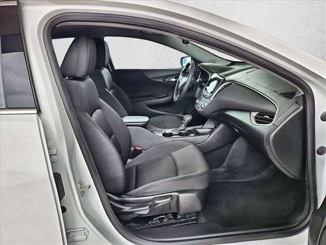 Certified 2025 Chevrolet Malibu LT FWD image 20