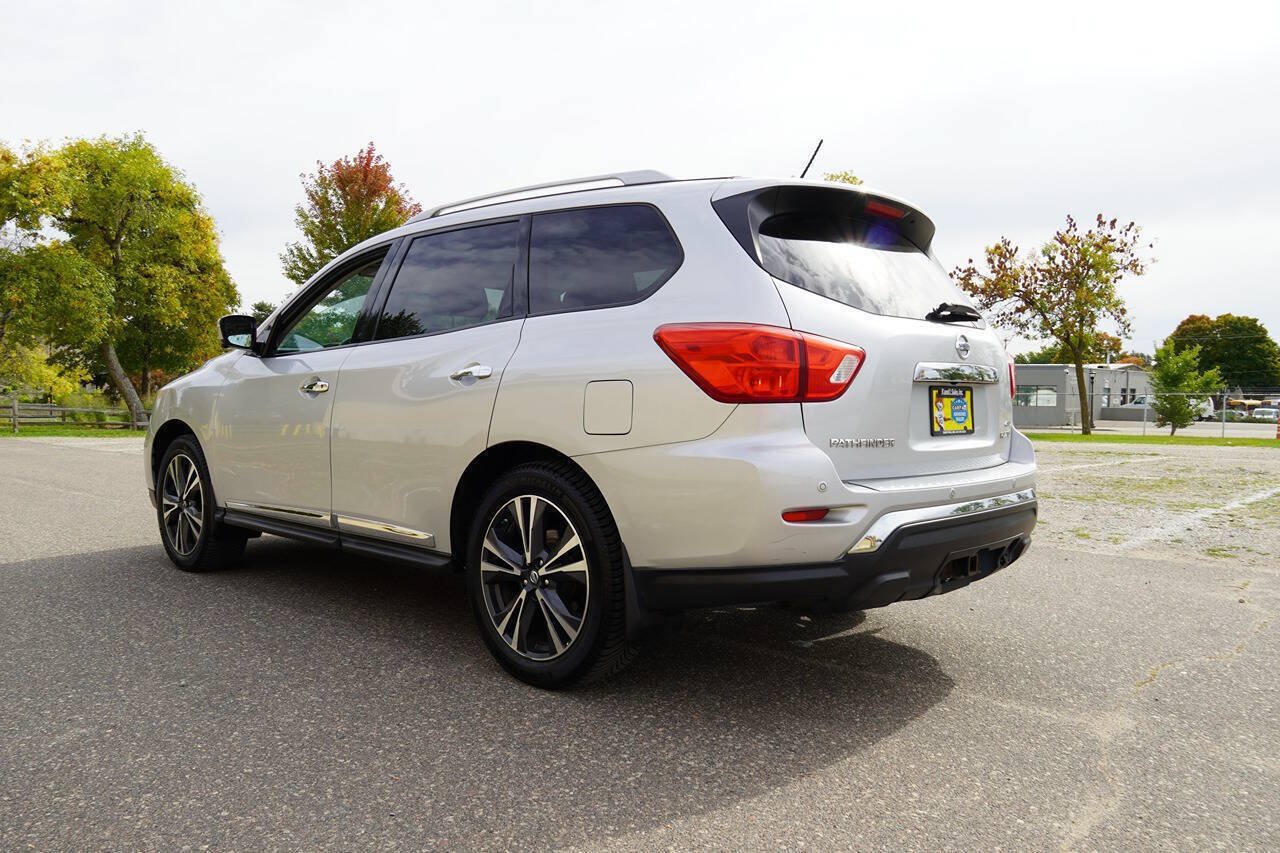 Used 2017 Nissan Pathfinder Platinum w/ Cargo Package AWD/4WD image 12