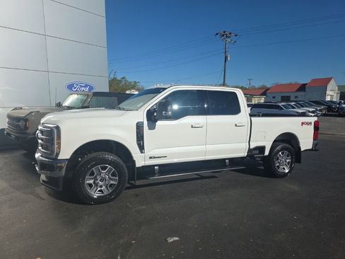 New 2026 Ford F250 Lariat AWD/4WD image 2