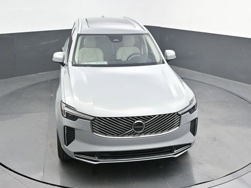 New 2026 Volvo XC90 B6 Ultra image 32