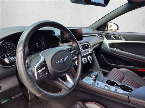 Used 2023 Genesis G70 2.0T w/ Sport Prestige Package RWD image 9
