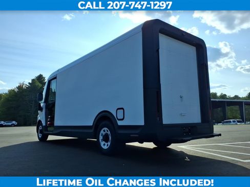 Used 2024 Chevrolet Brightdrop 600 w/ Commercial Equipment Package AWD/4WD image 7