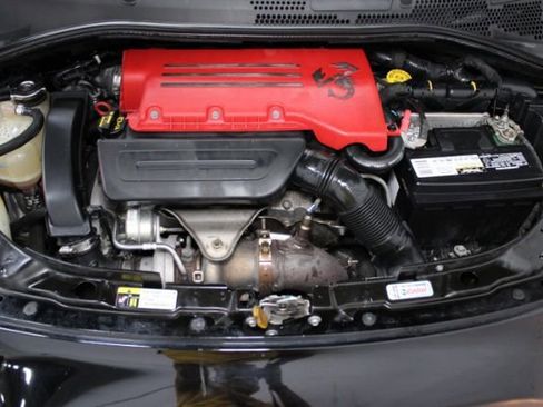 Used 2015 FIAT 500 Abarth w/ Beats Audio Package image 25