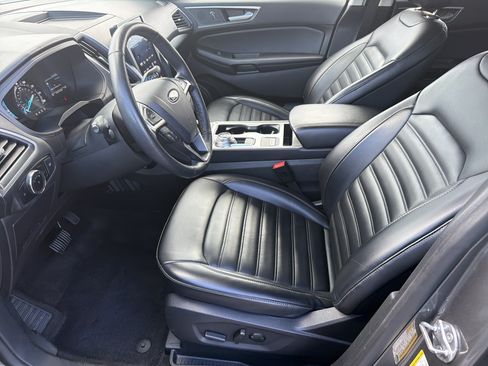 Used 2024 Ford Edge SEL AWD/4WD image 18