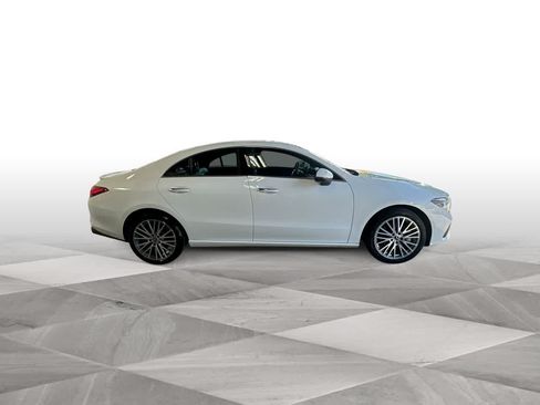 Used 2025 Mercedes-Benz CLA 250 image 9