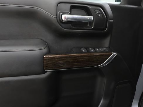 Used 2019 GMC Sierra 1500 Elevation image 21