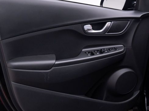 Used 2022 Hyundai Kona SEL w/ Convenience Package image 13