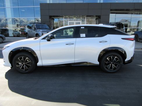 New 2026 Lexus RZ 450e AWD image 3