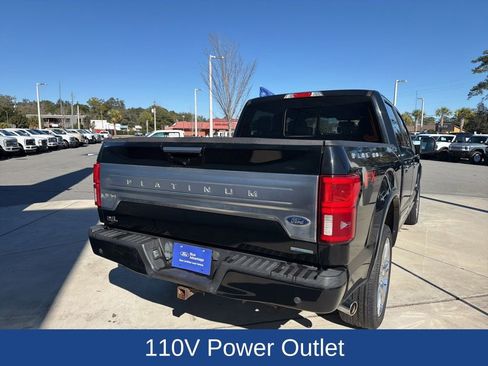Used 2018 Ford F150 Platinum w/ Equipment Group 701A Luxury image 8