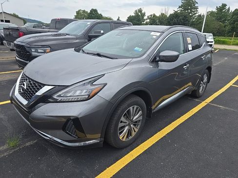 Used 2022 Nissan Murano S AWD/4WD image 4