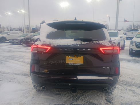 Used 2023 Ford Escape ST-Line Select w/ Tech Pack #2 image 11