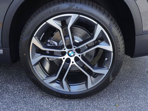 New 2026 BMW X5 sDrive40i w/ Climate Comfort Package RWD image 41