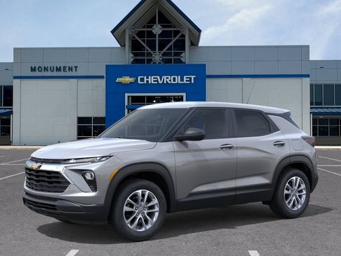 New 2026 Chevrolet TrailBlazer LS w/ LS Convenience Package FWD image 2