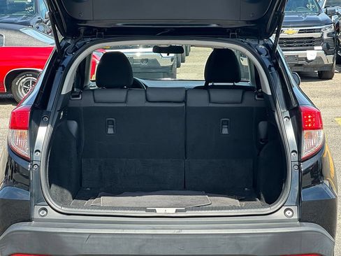 Used 2020 Honda HR-V LX image 5