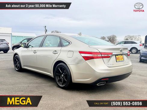 Used 2014 Toyota Avalon Limited w/ Technology Package image 8