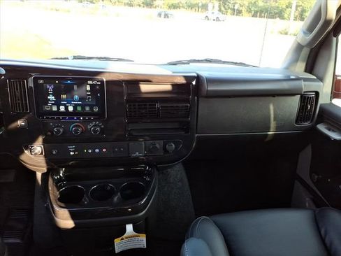 New 2025 GMC Savana 2500 w/ Driver Convenience Package image 19