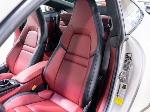 Used 2026 Porsche 911 Carrera 4 GTS image 36