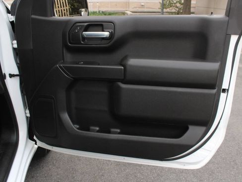 Used 2023 Chevrolet Silverado 1500 W/T RWD image 17