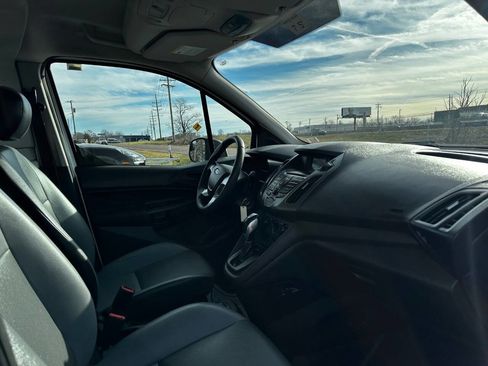 Used 2014 Ford Transit Connect XL image 10