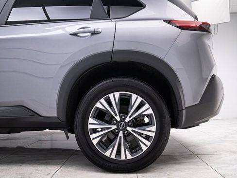 Used 2023 Nissan Rogue SV image 32