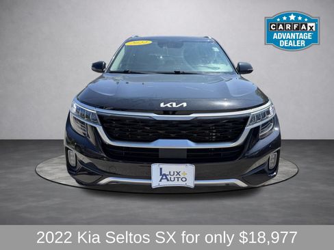 Used 2022 Kia Seltos SX AWD/4WD image 9