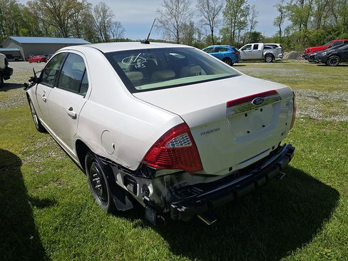 Used 2010 Ford Fusion SEL FWD image 1