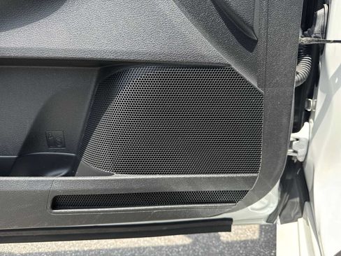 Used 2020 Toyota Avalon Limited FWD image 37