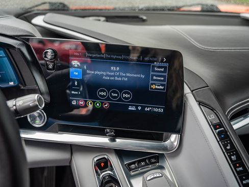 Used 2020 Chevrolet Corvette Stingray Premium Cpe w/ 3LT Preferred Equipment Group image 26