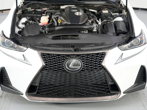 Used 2019 Lexus IS 300 F Sport w/ F Sport Package image 7