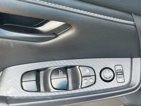 Used 2024 Nissan Sentra S FWD image 11