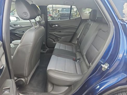 Used 2024 Chevrolet Trax LT w/ Driver Confidence Package FWD image 25