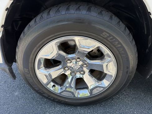 Used 2019 RAM 1500 Big Horn RWD image 37
