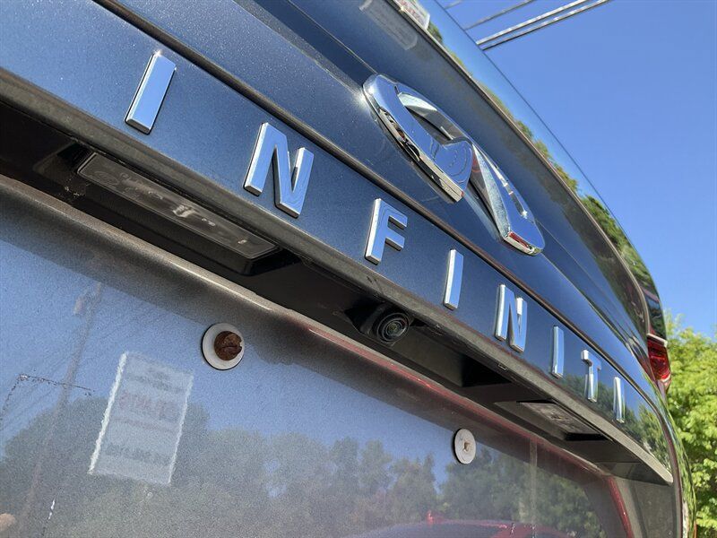Used 2019 INFINITI QX50 Luxe AWD/4WD image 11